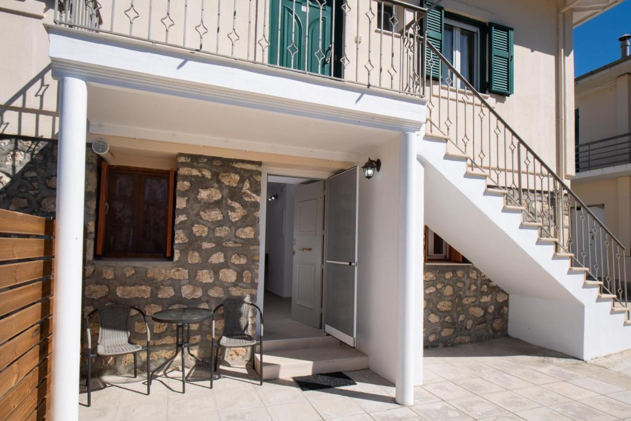 Boursinos Cozy Apartments Лефкада Екстериор снимка