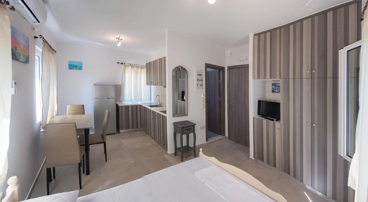 Boursinos Cozy Apartments Лефкада Екстериор снимка