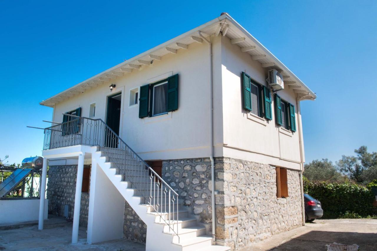 Boursinos Cozy Apartments Лефкада Екстериор снимка